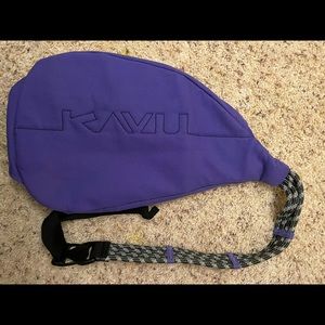 Purple KAVU with multiple pockets EUC